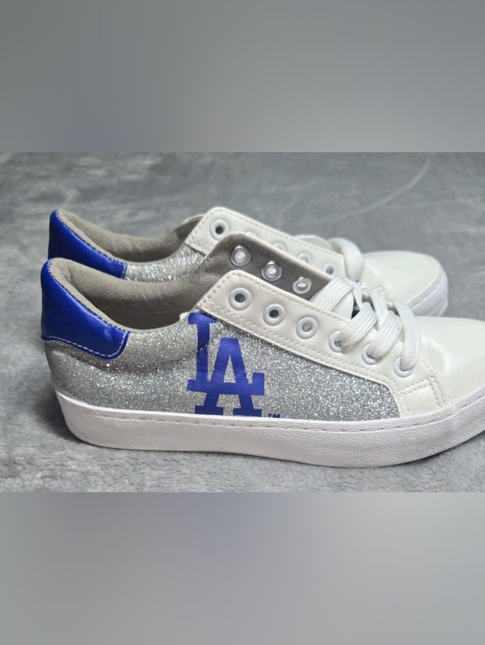 NWT FOCO Licensed MLB Silver Glitter LA Dodger Sneakers Sz 6